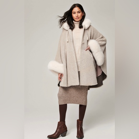 Skye Hooded Alpaca Wool-Blend Cape with Fur Trim - Picture 6 of 10